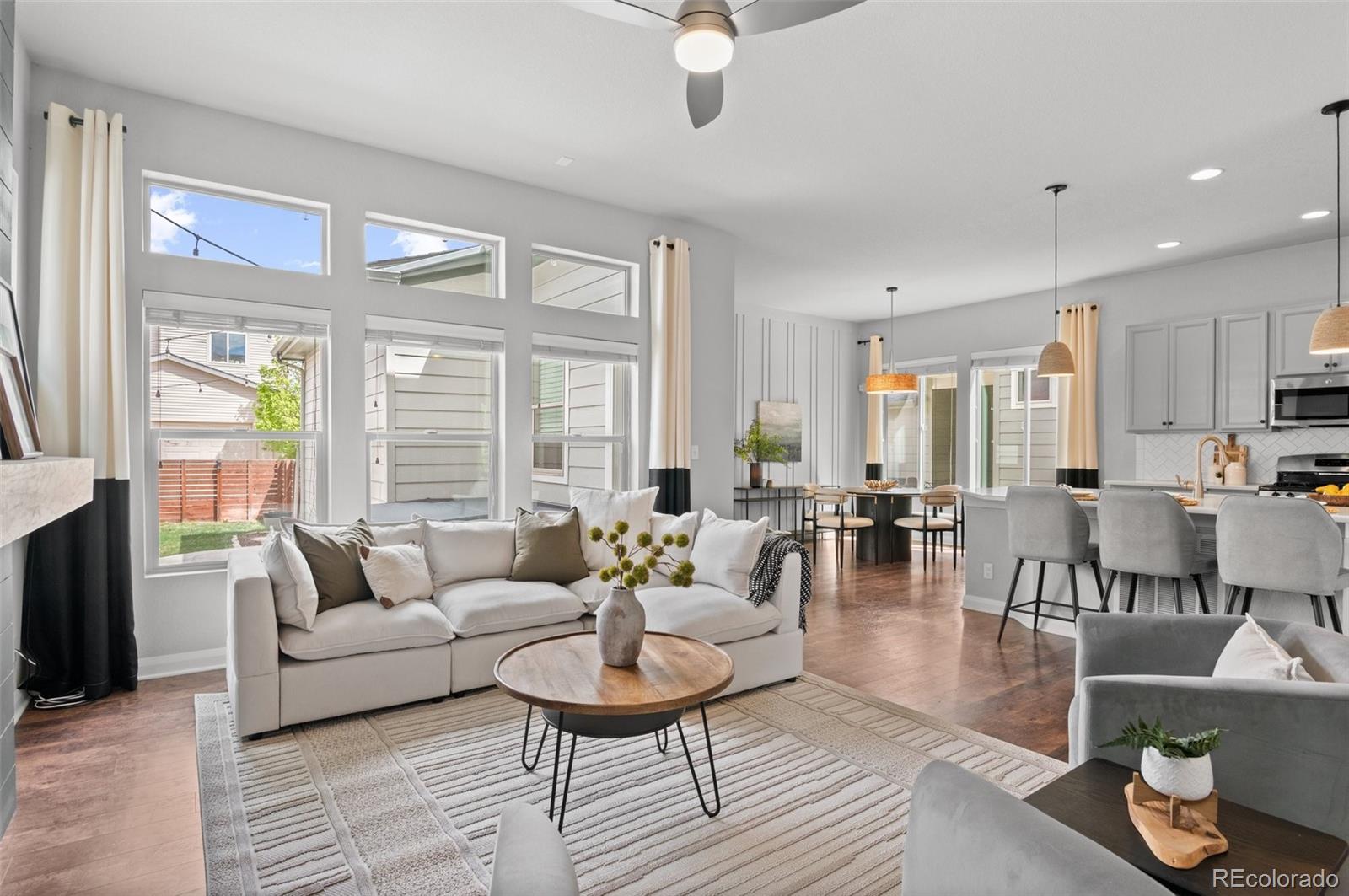 1361 W 67th Place