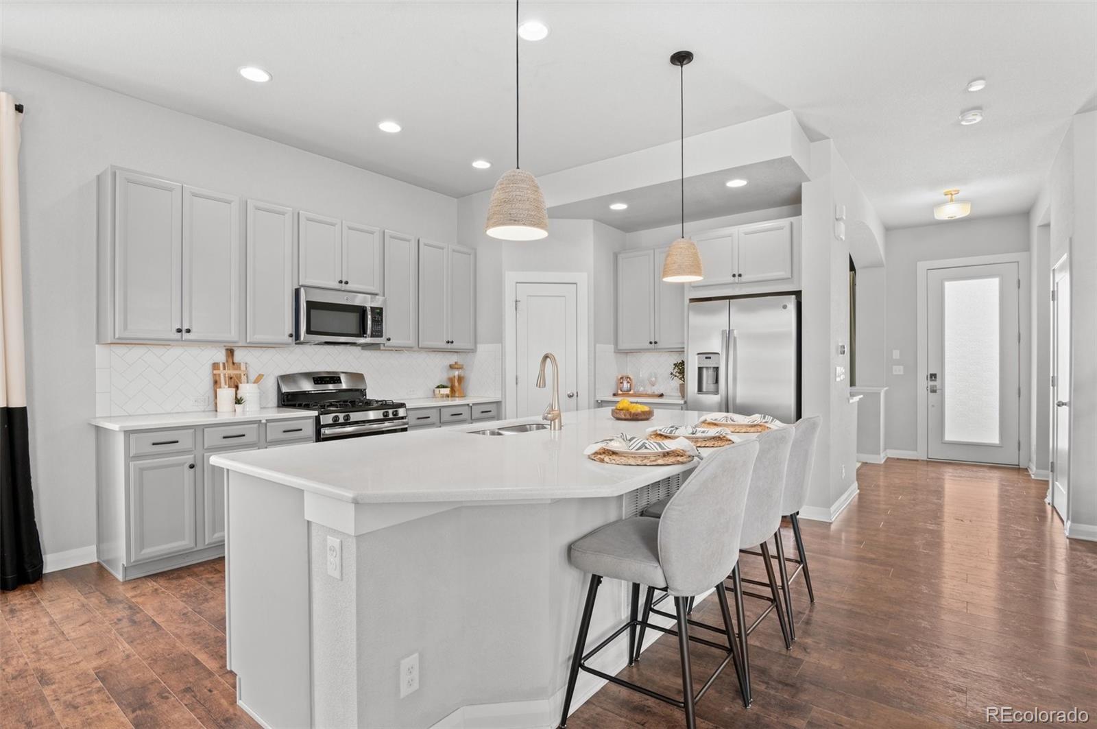 1361 W 67th Place