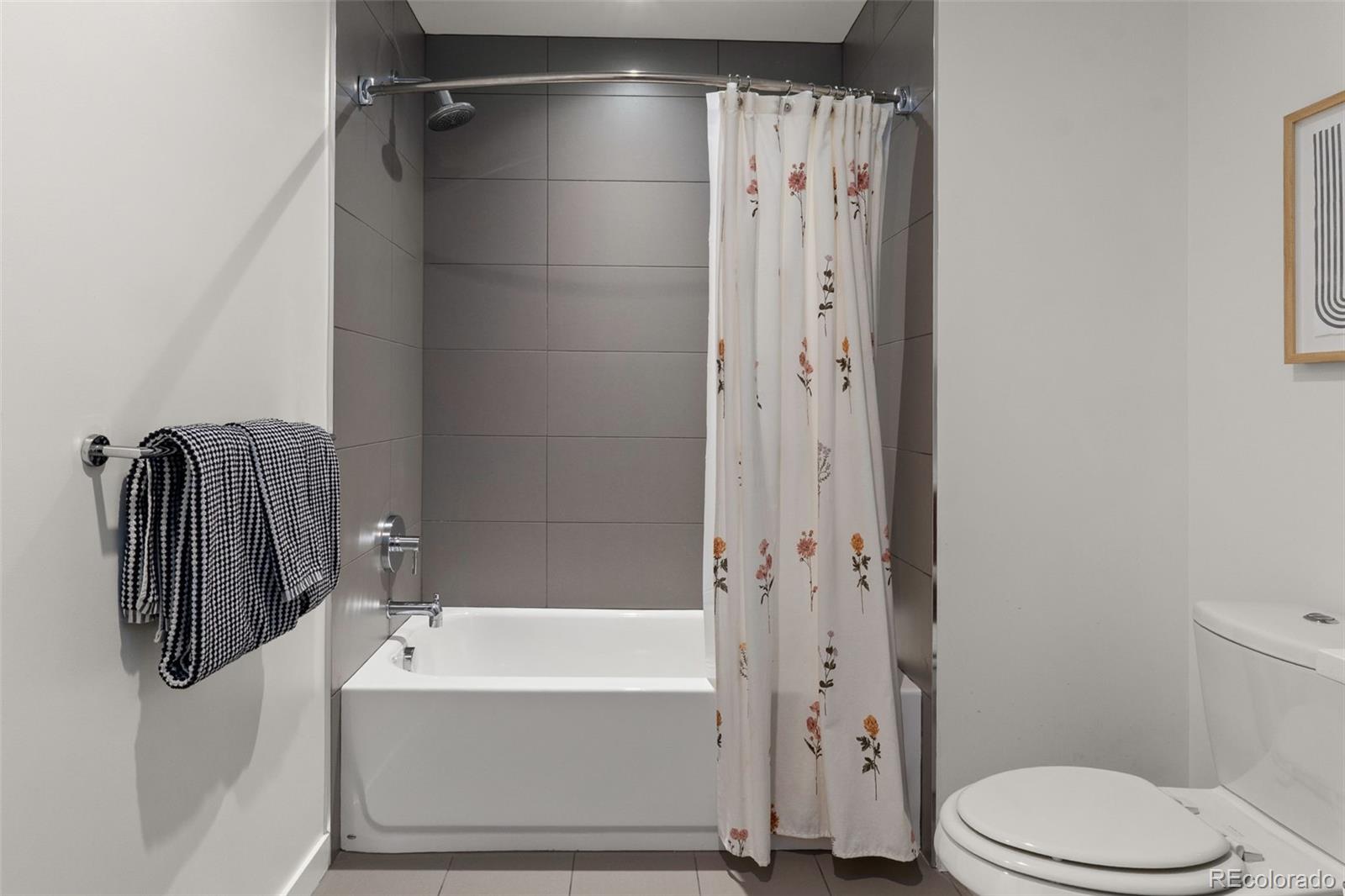 3233 Tejon Street Unit: 305