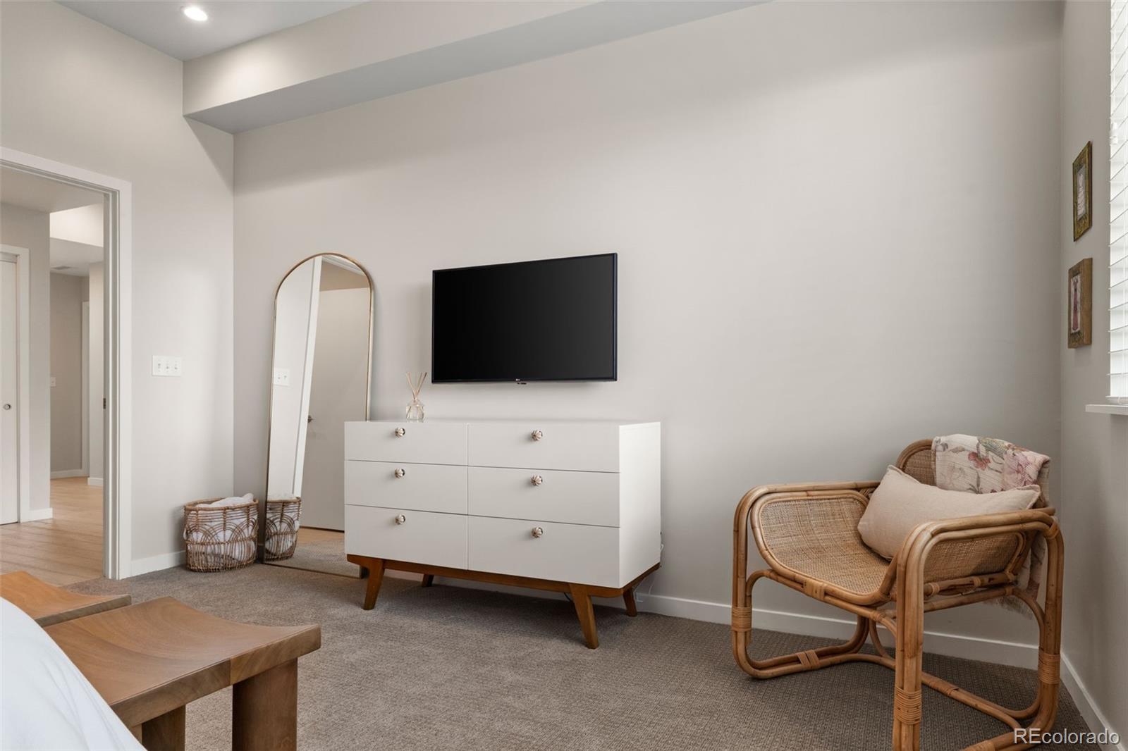 3233 Tejon Street Unit: 305