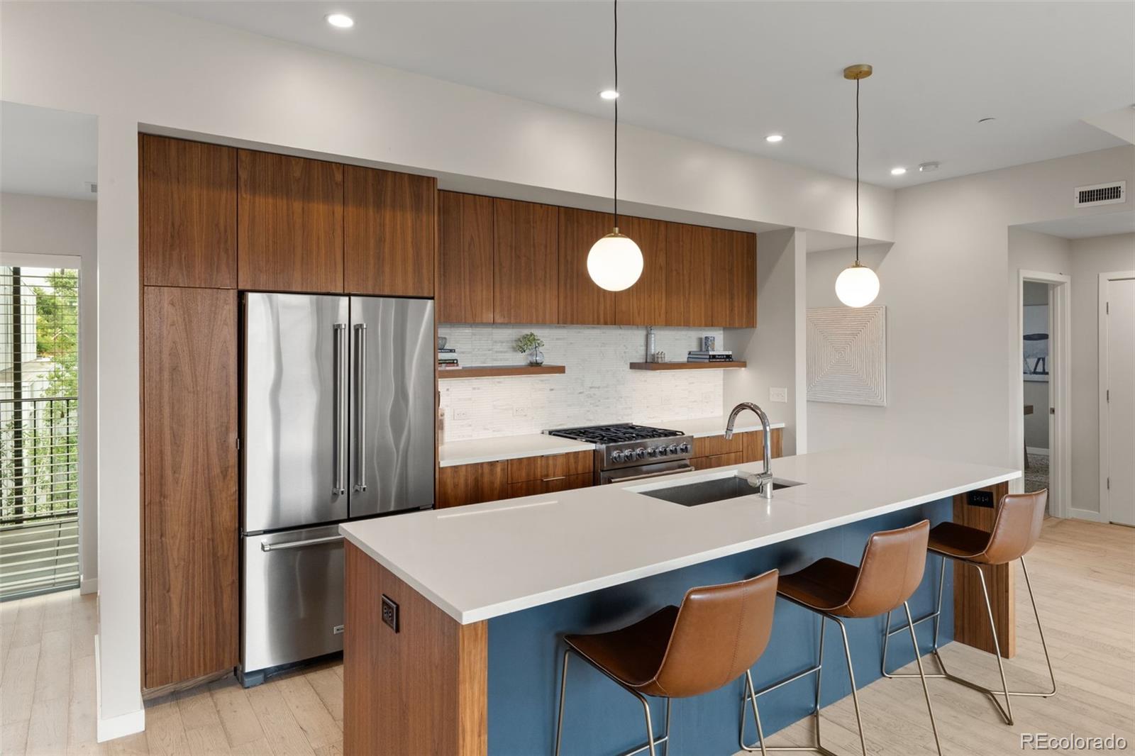 3233 Tejon Street Unit: 305