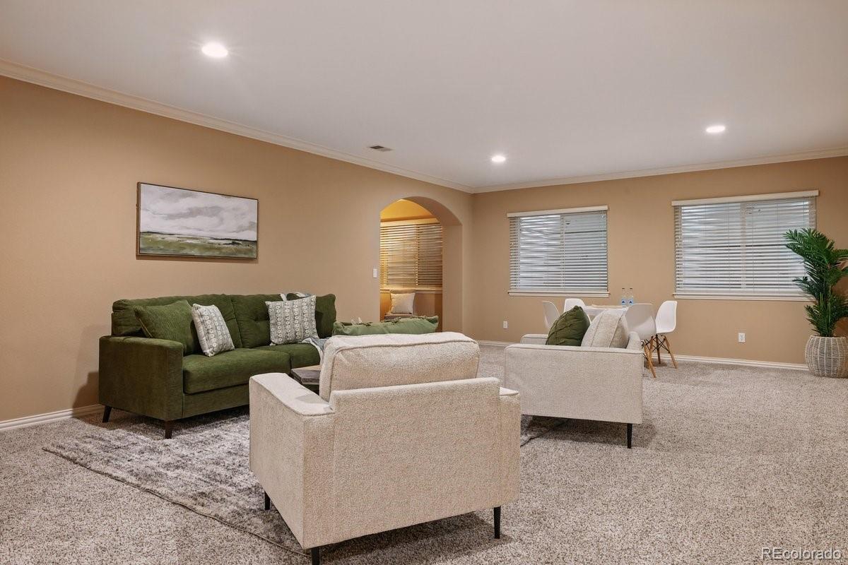 23951 E Easter Place