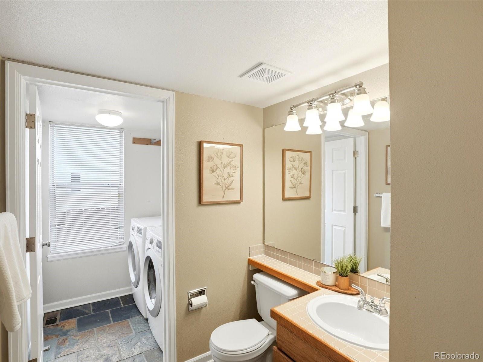 6429 Devinney Street