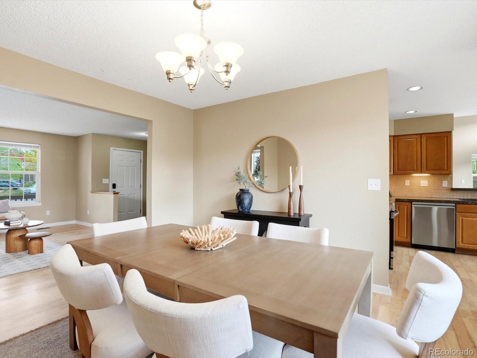 6429 Devinney Street