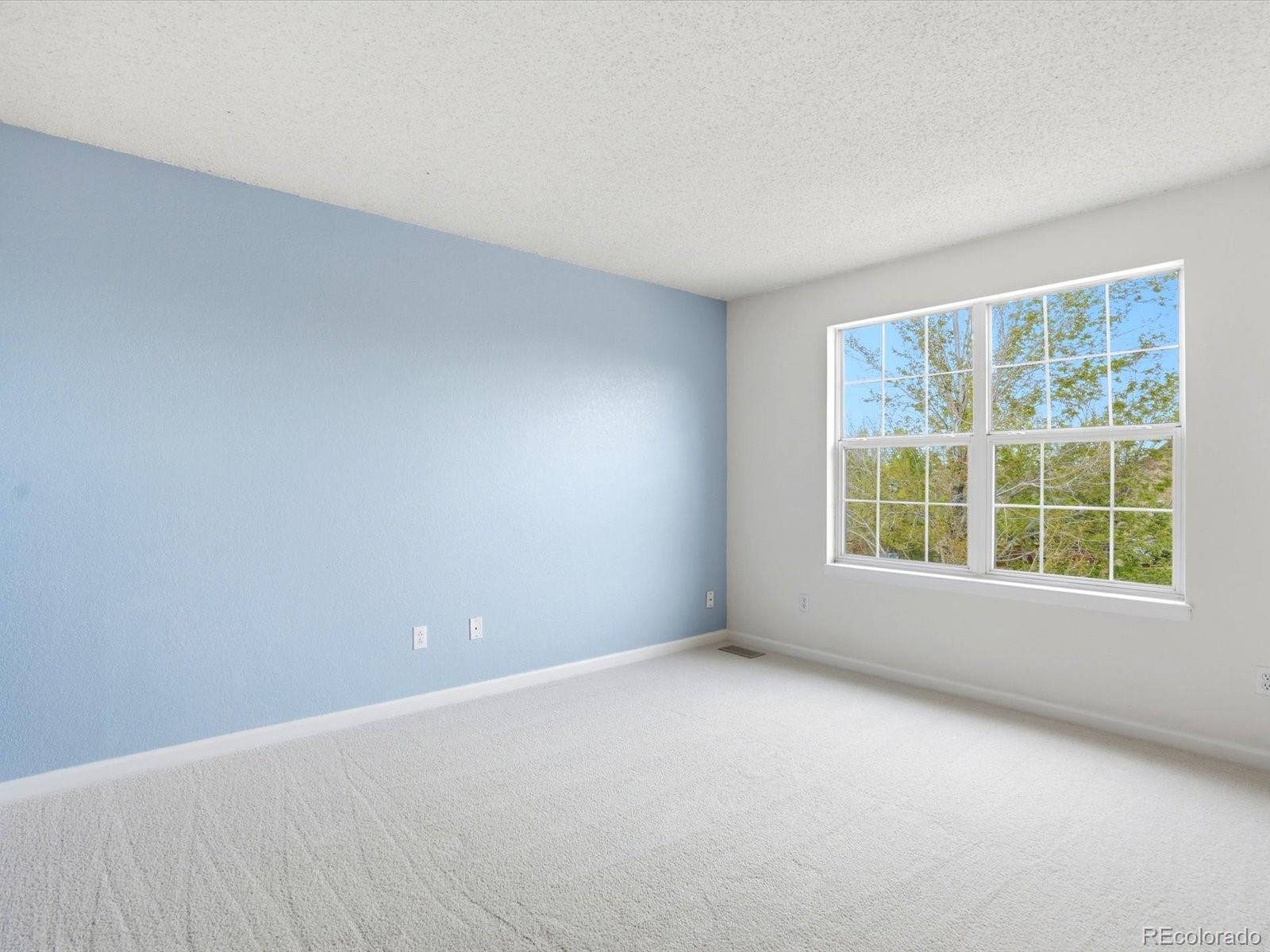 6429 Devinney Street