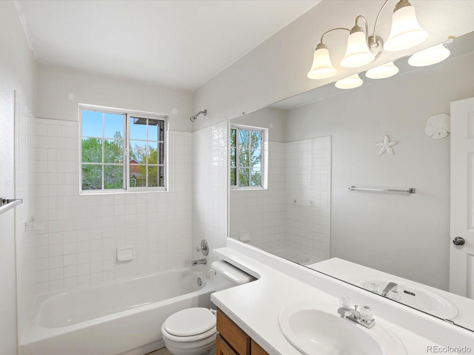 6429 Devinney Street