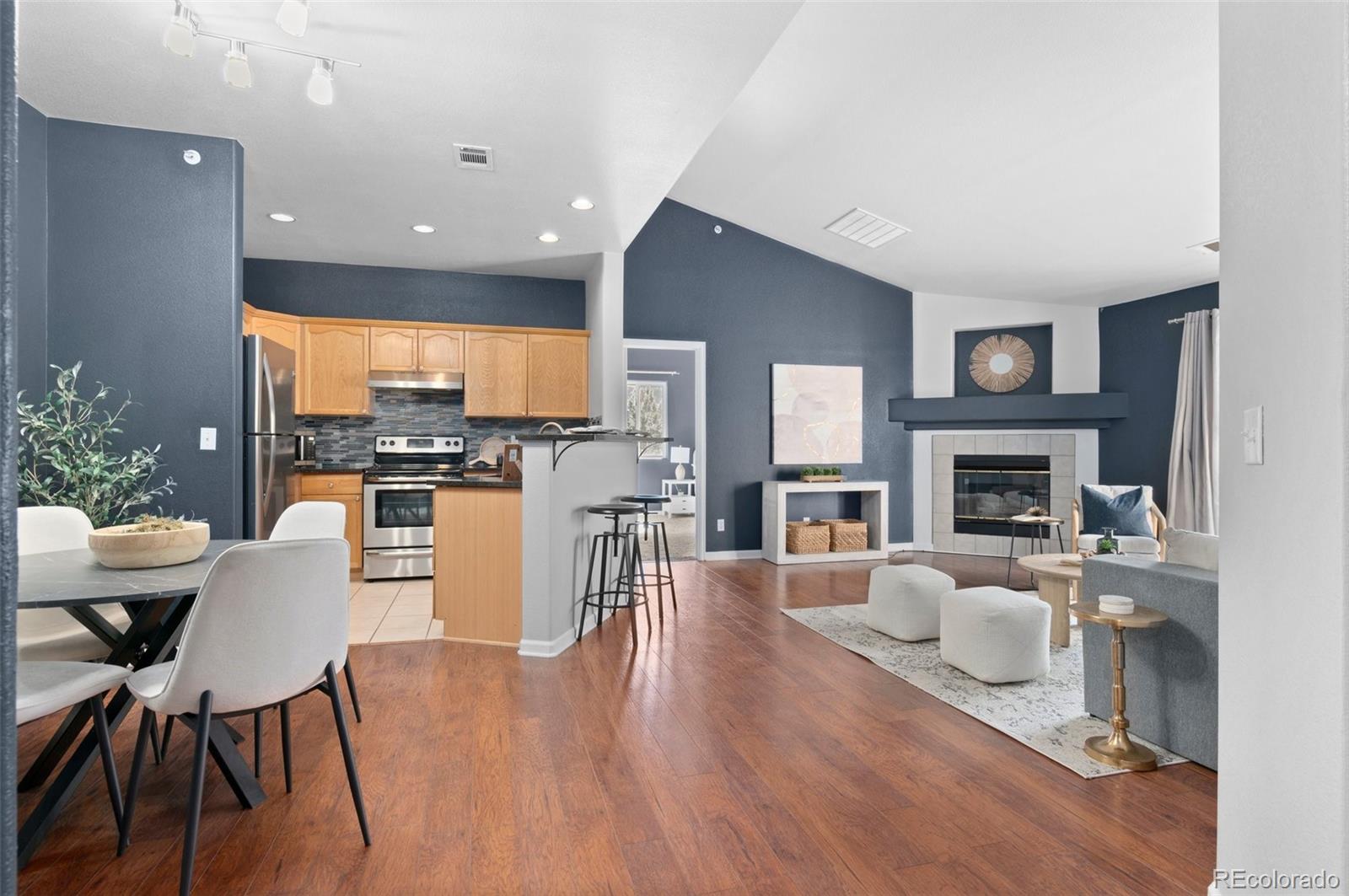 7445 S Alkire Street Unit: 302