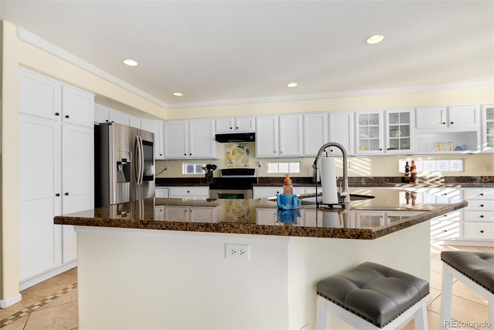 4372 Lyndenwood Point
