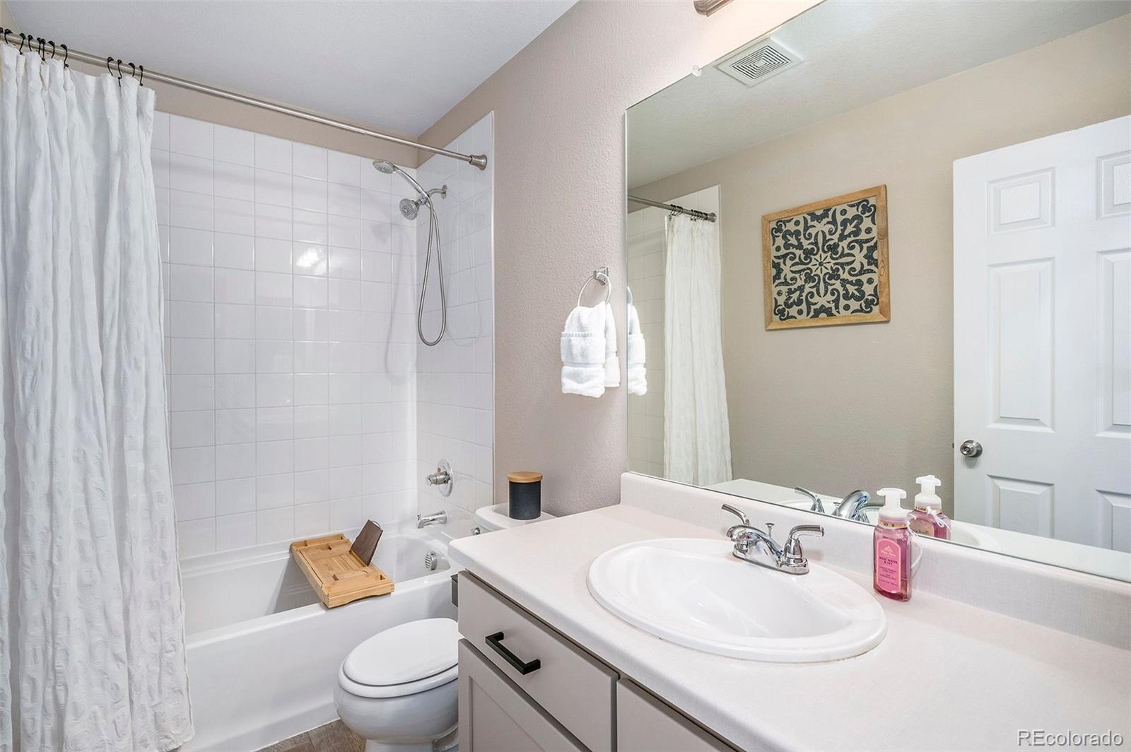 16206 E Warner Drive