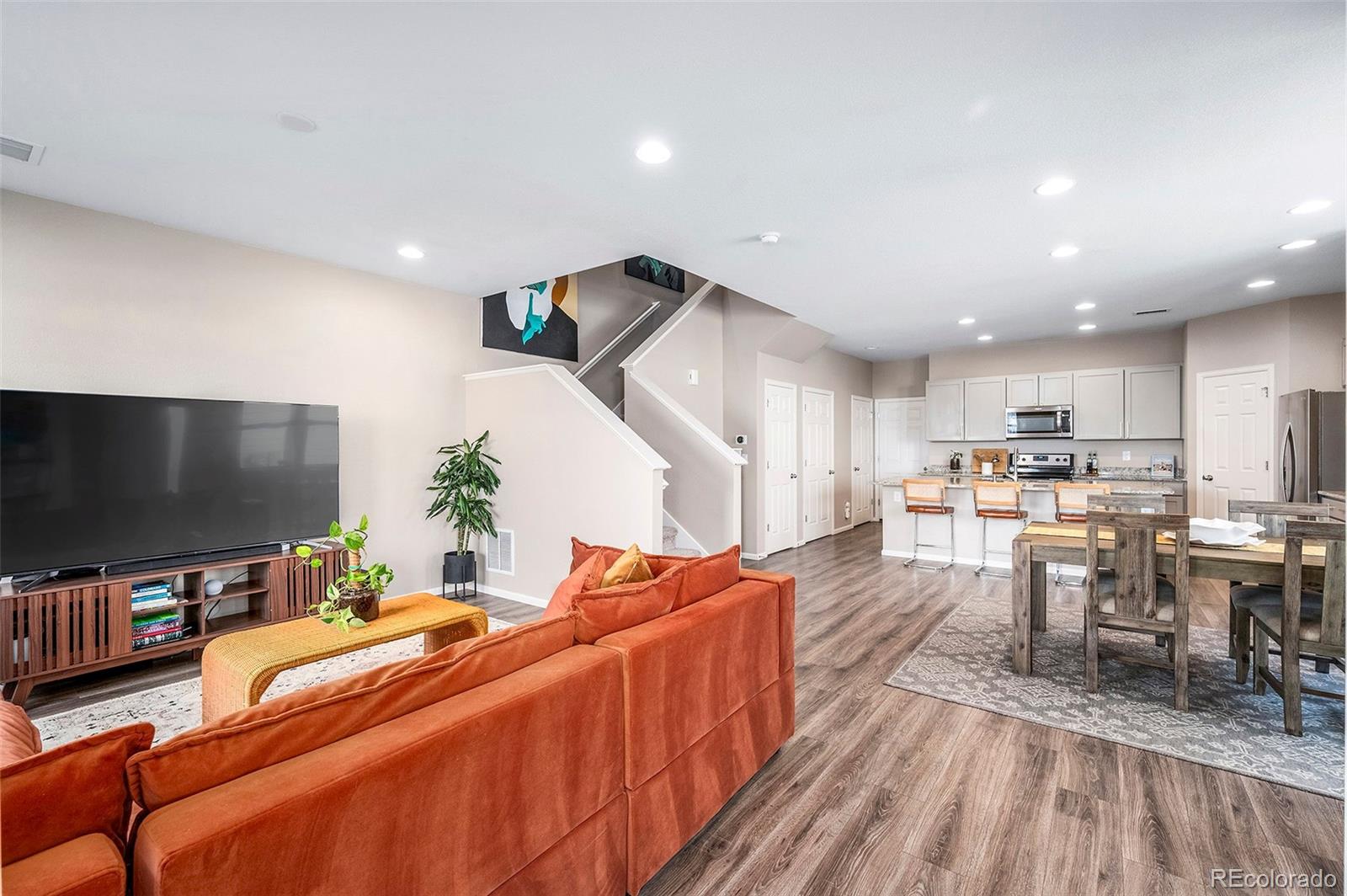 16206 E Warner Drive