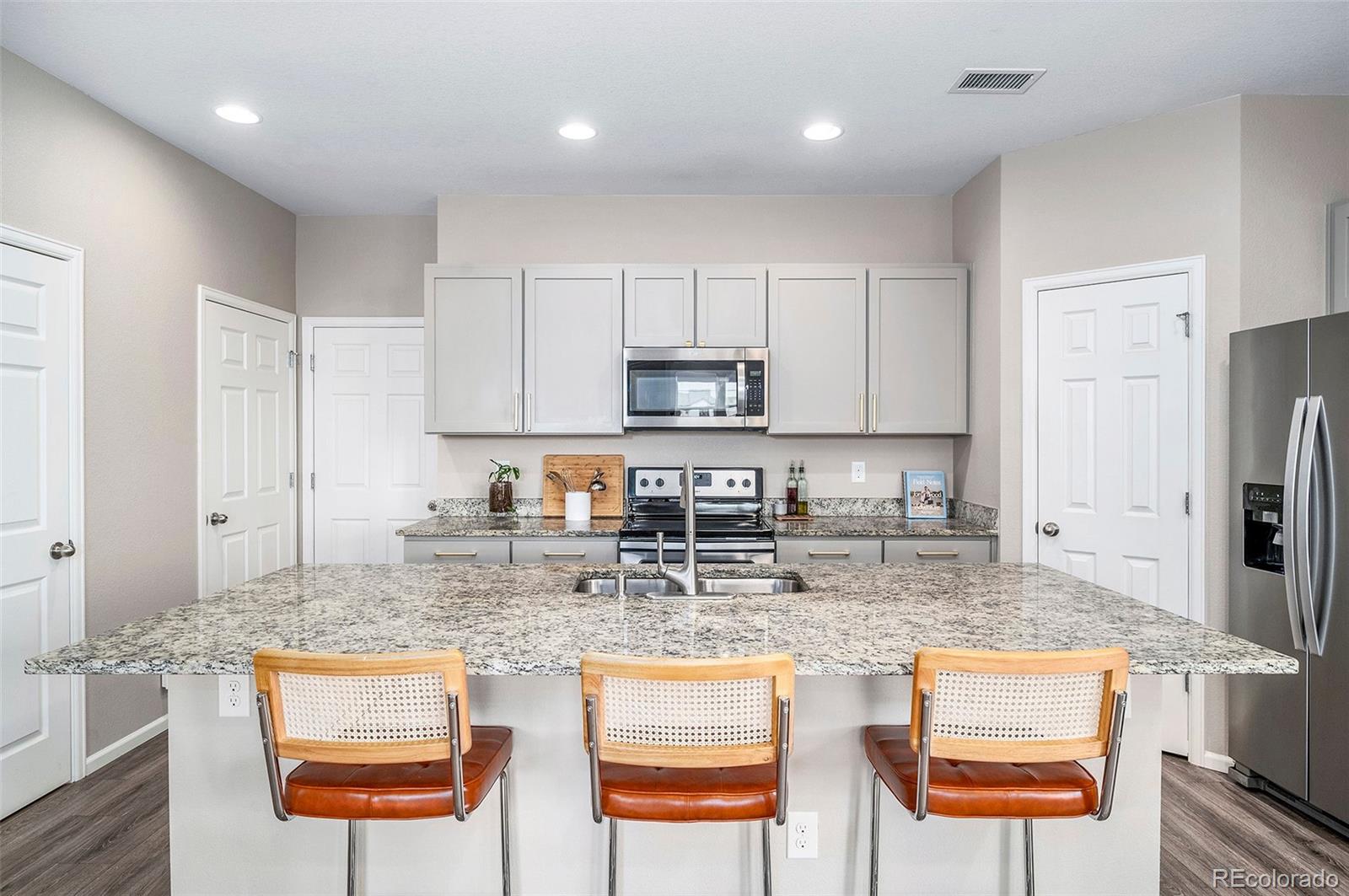 16206 E Warner Drive