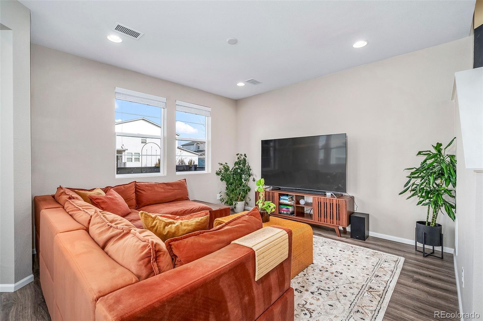 16206 E Warner Drive