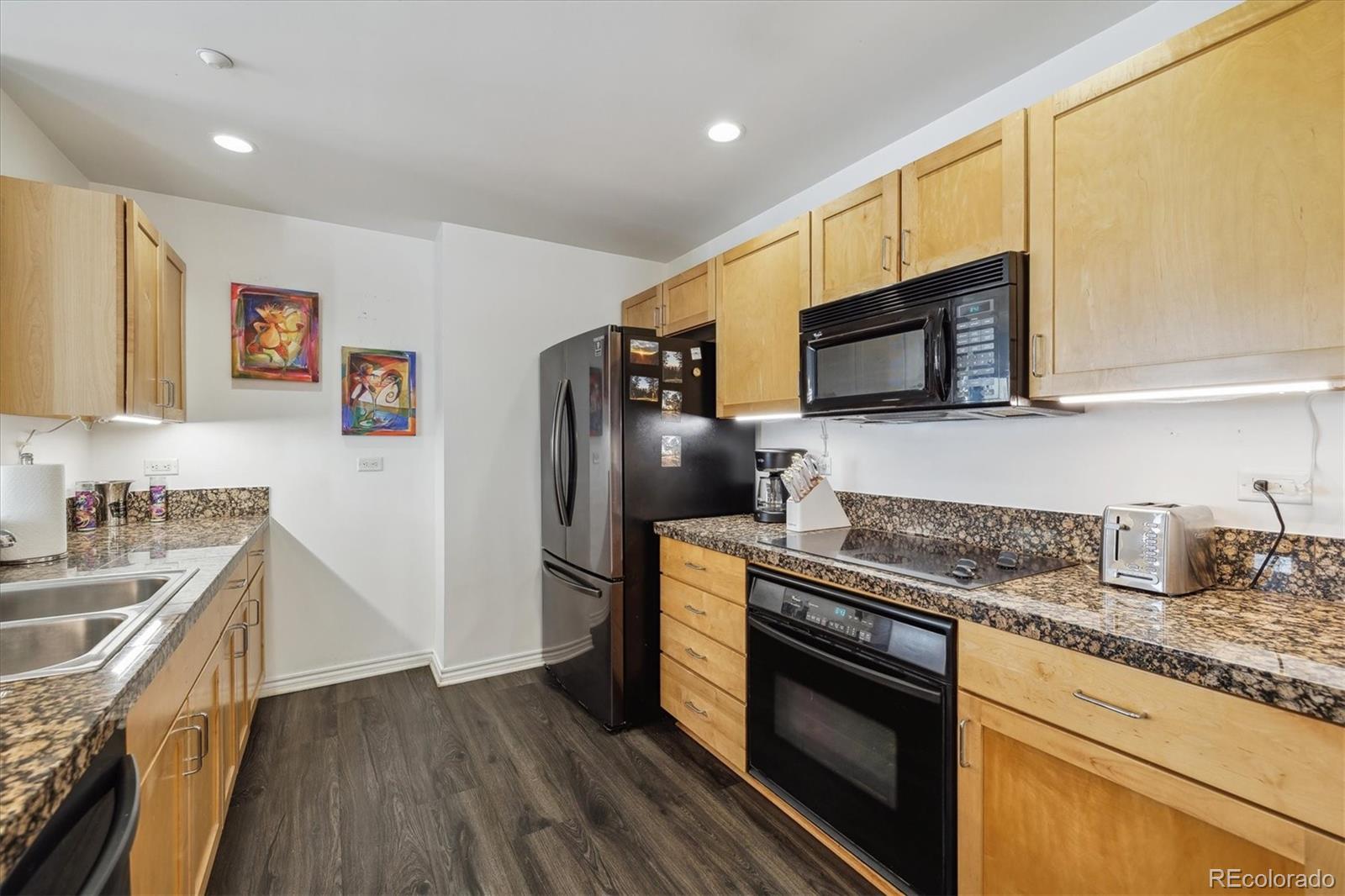 300 W 11th Avenue Unit: 15C