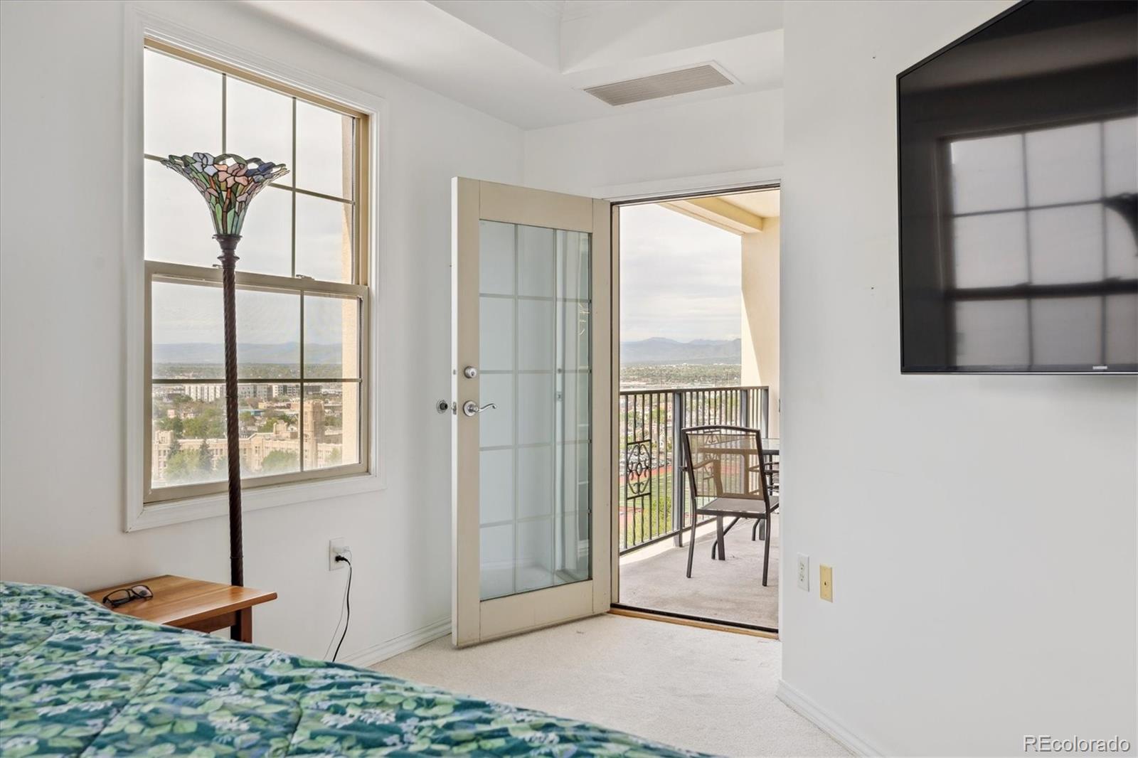 300 W 11th Avenue Unit: 15C