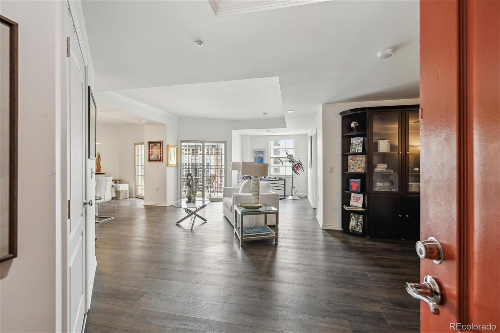 300 W 11th Avenue Unit: 15C