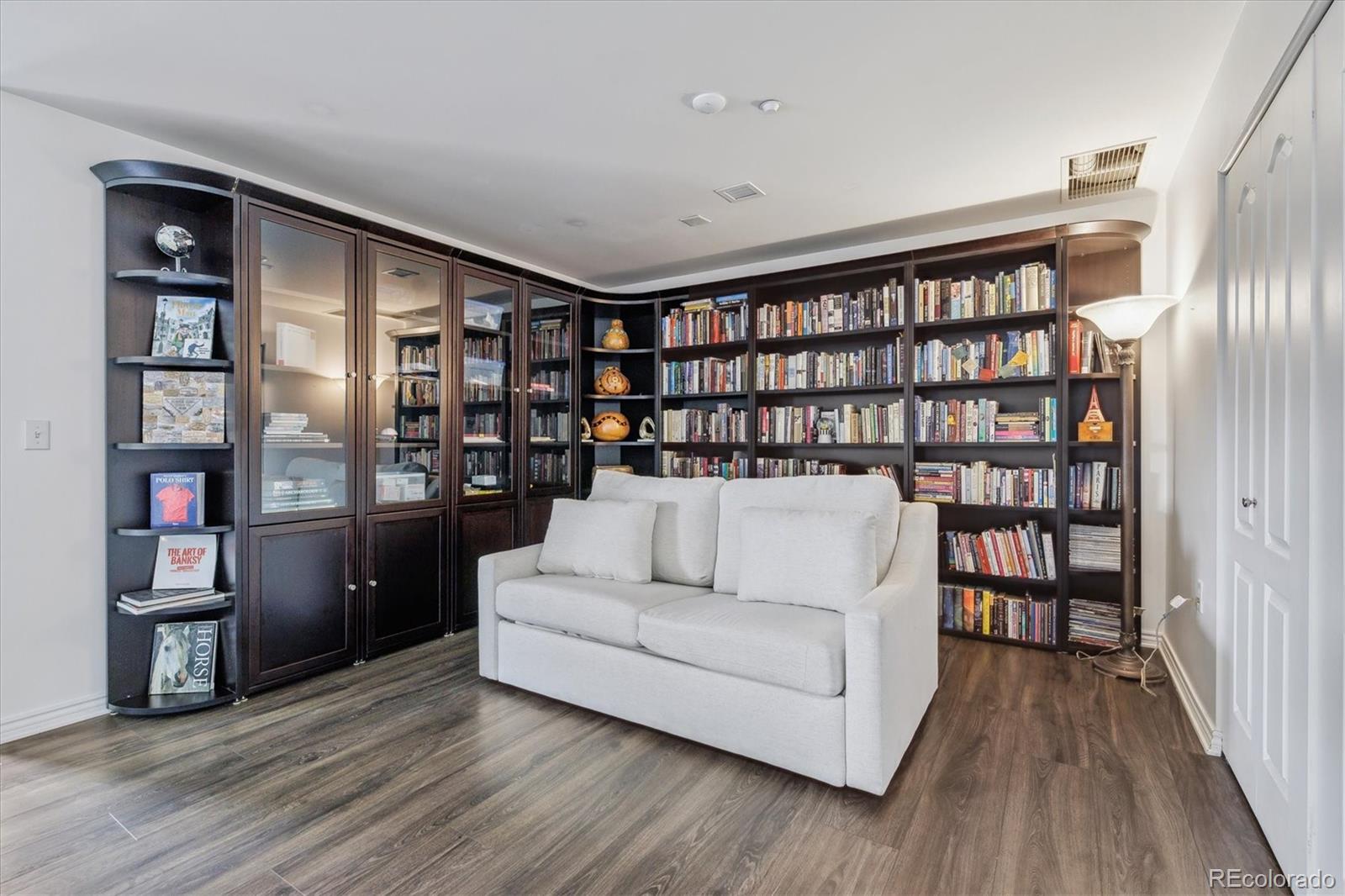 300 W 11th Avenue Unit: 15C