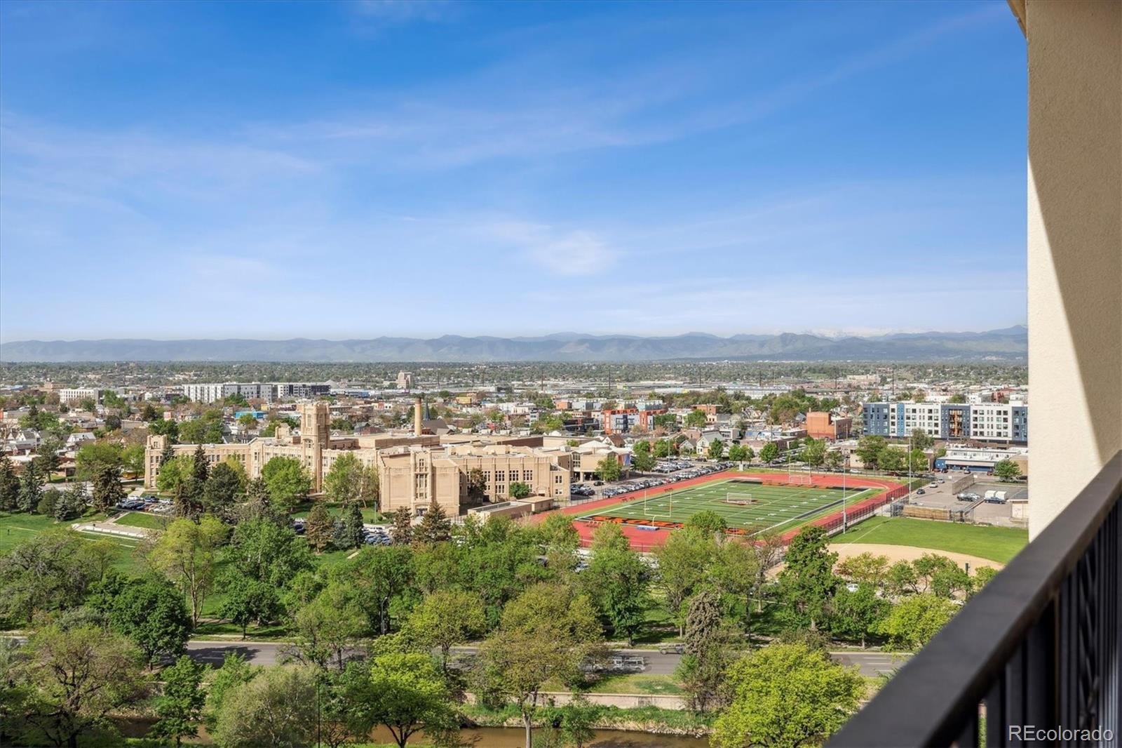 300 W 11th Avenue Unit: 15C