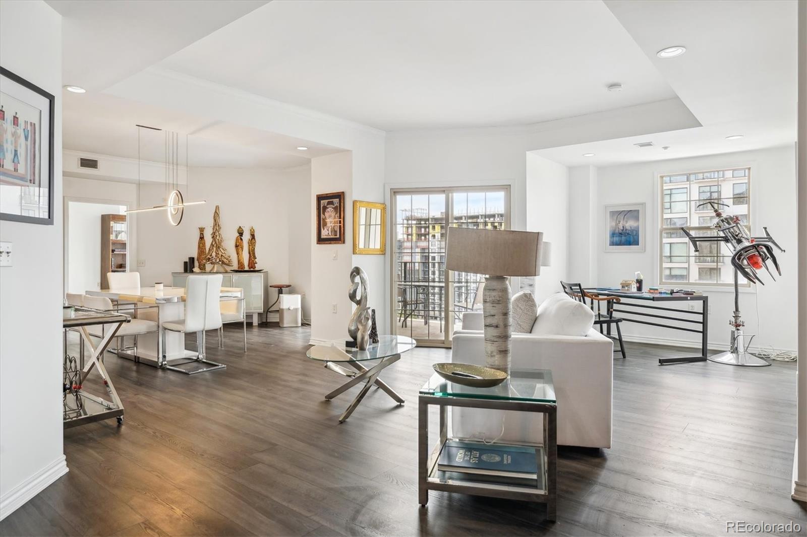 300 W 11th Avenue Unit: 15C