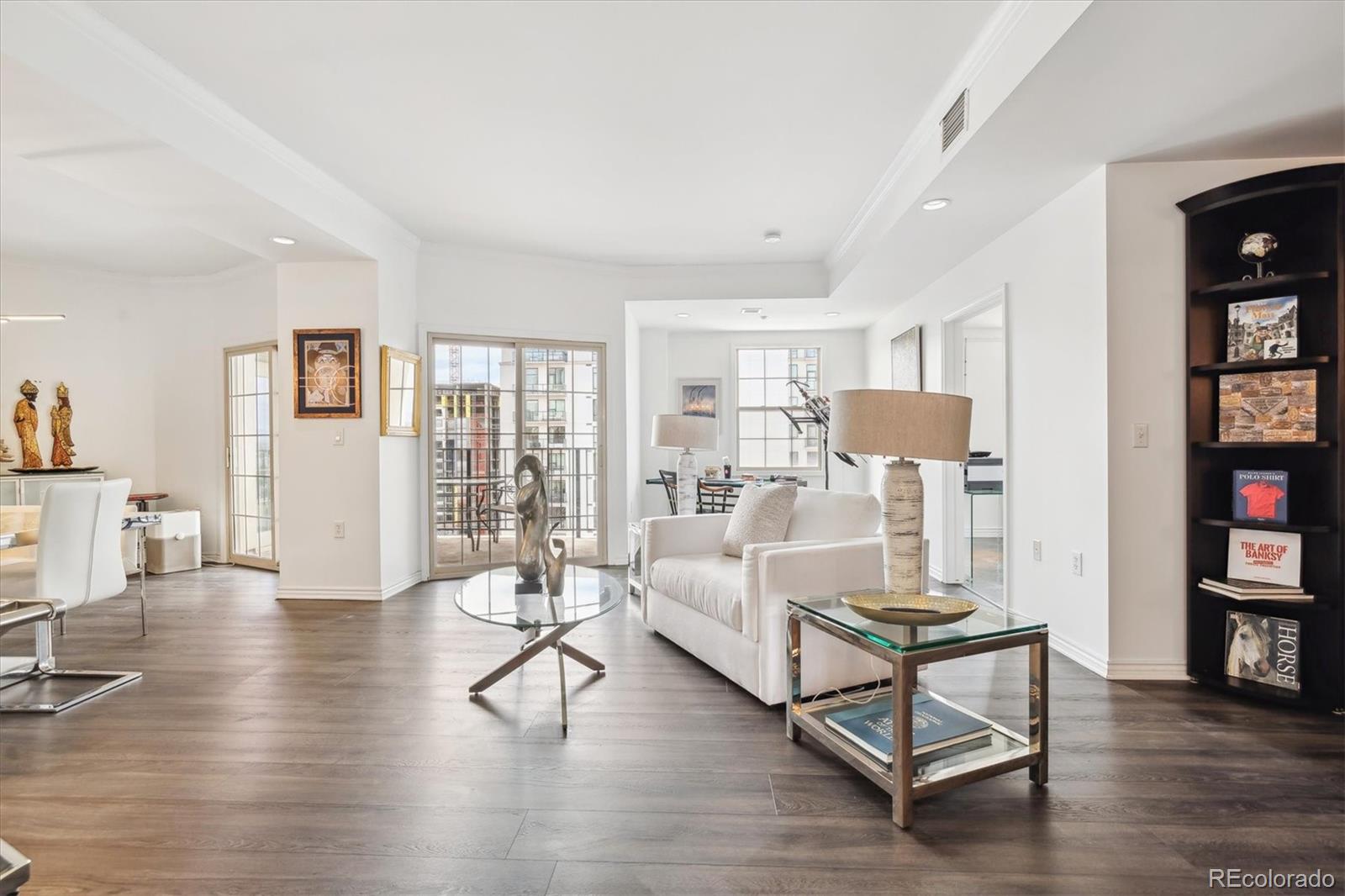 300 W 11th Avenue Unit: 15C
