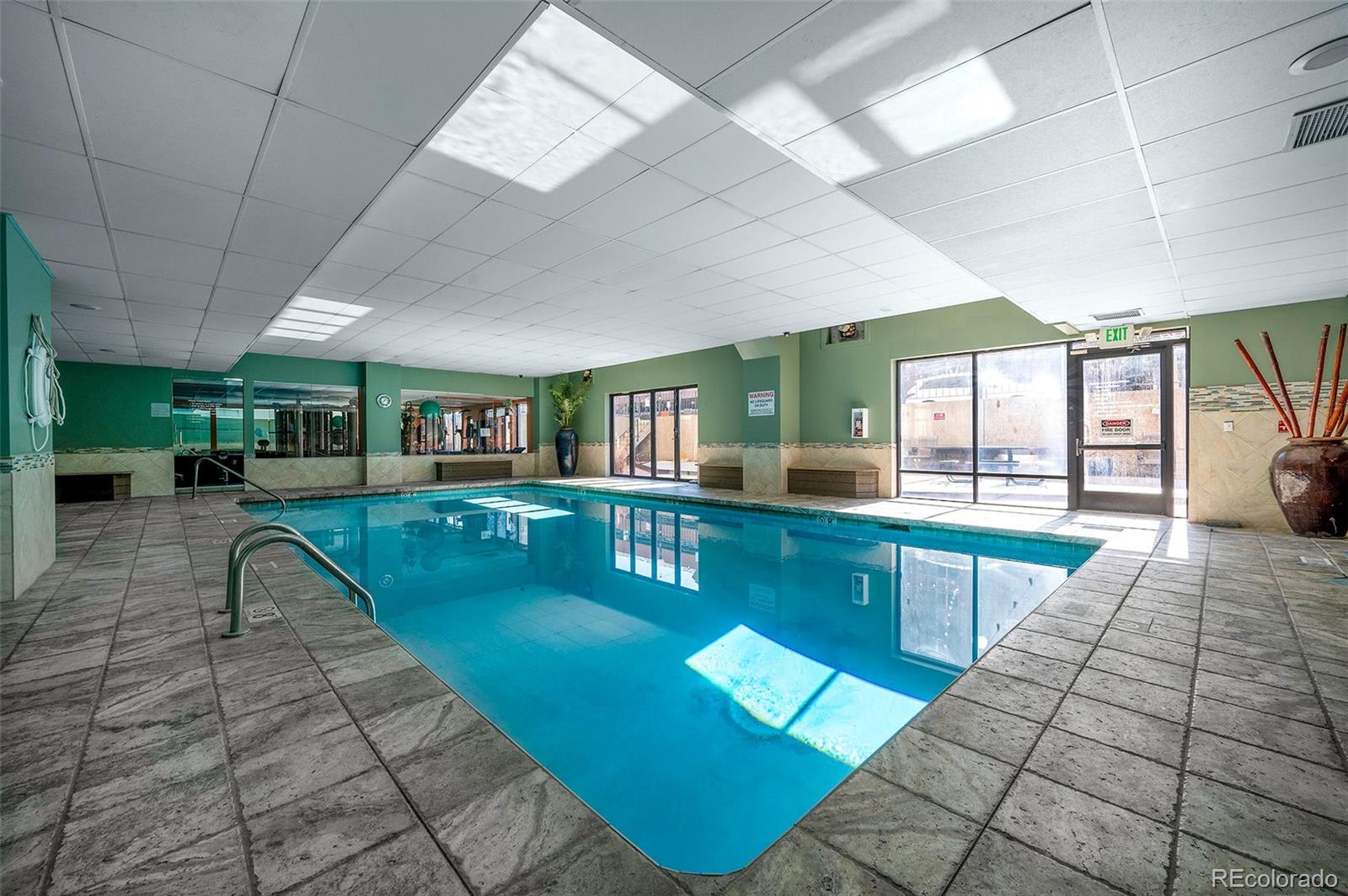 2 Adams Street Unit: 905