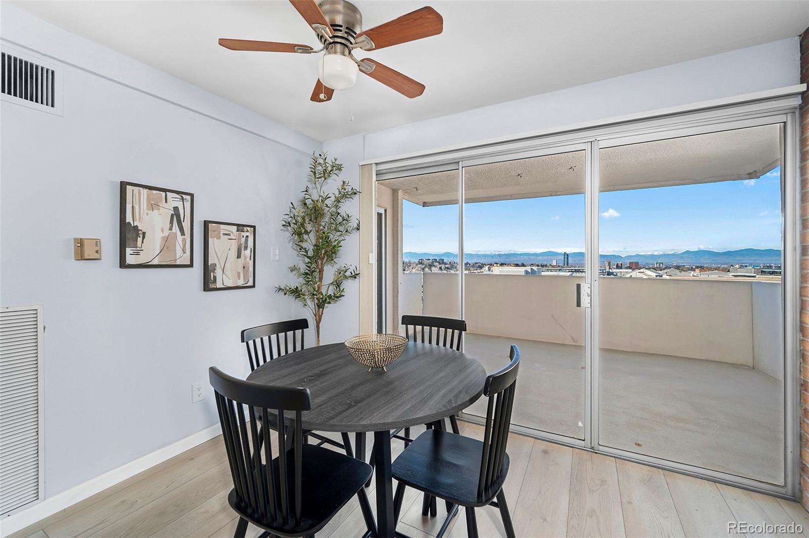 2 Adams Street Unit: 905