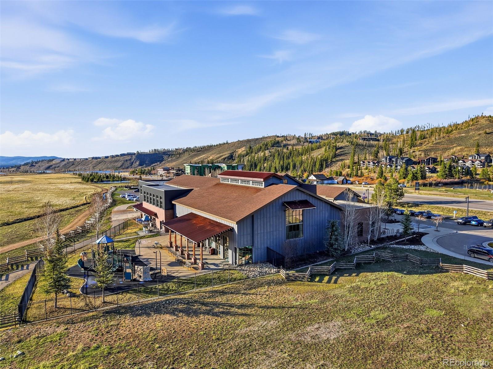 27 County Road 5113