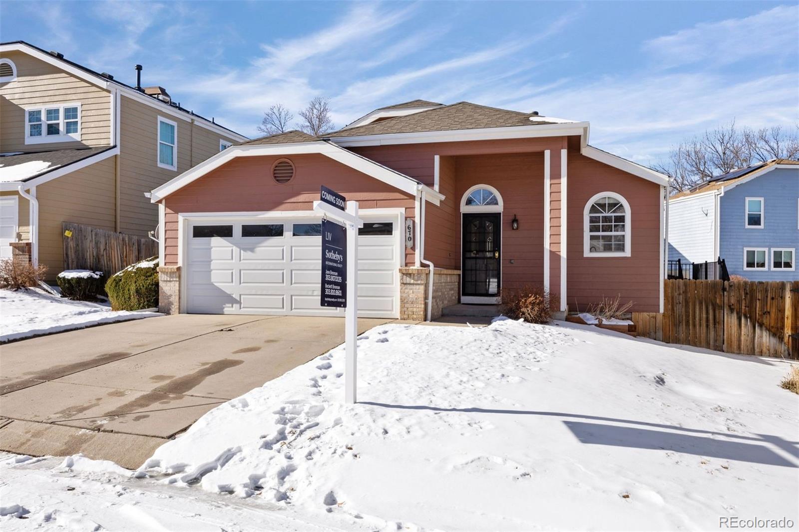 670 W Jamison Circle