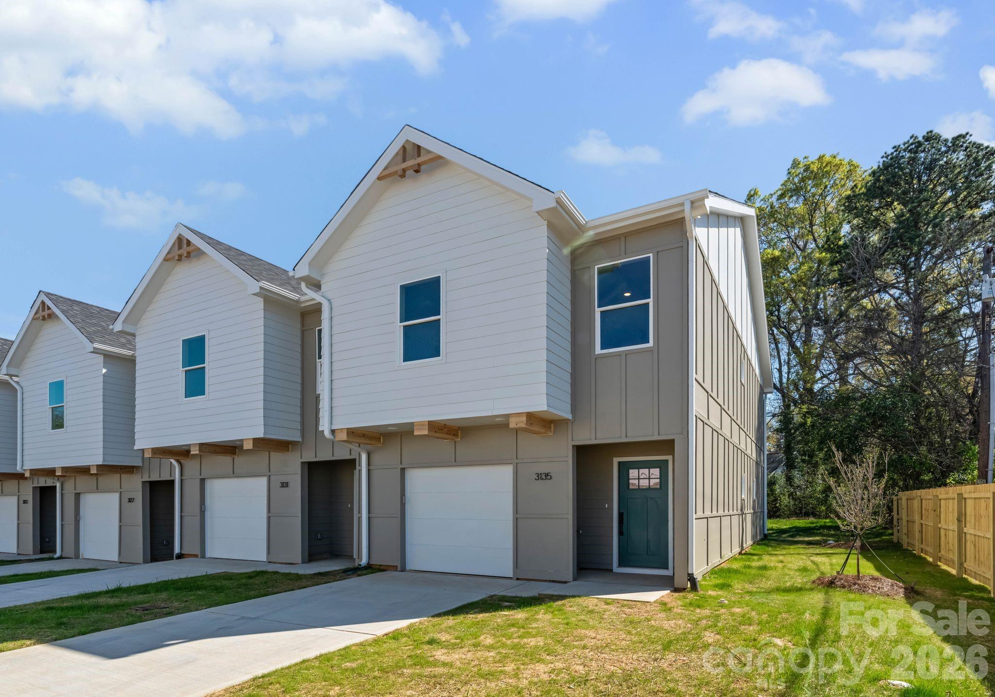 3127 Hatty Place