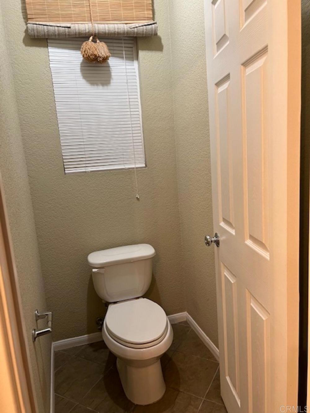 671 Flying Cloud Drive W