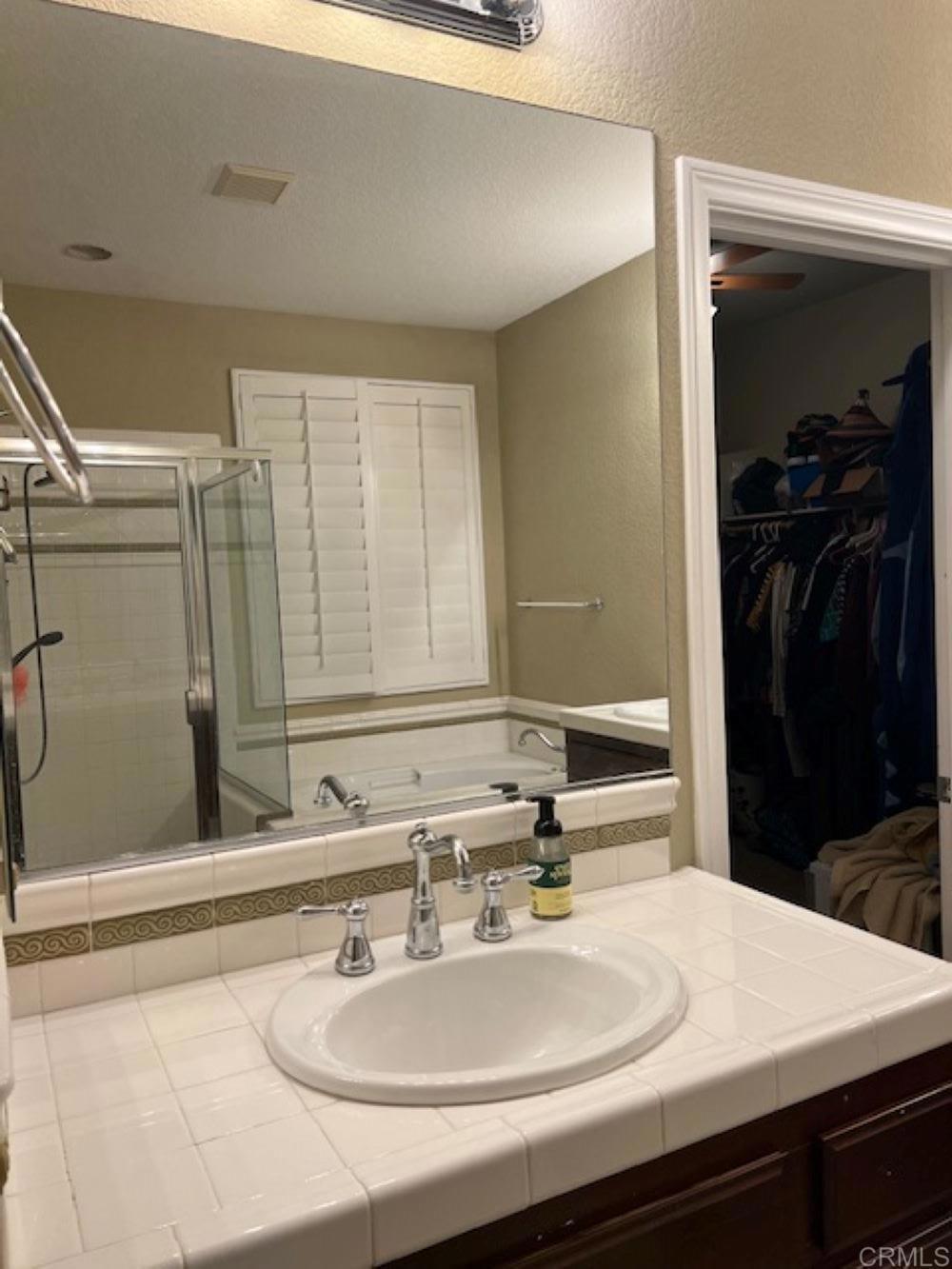 671 Flying Cloud Drive W