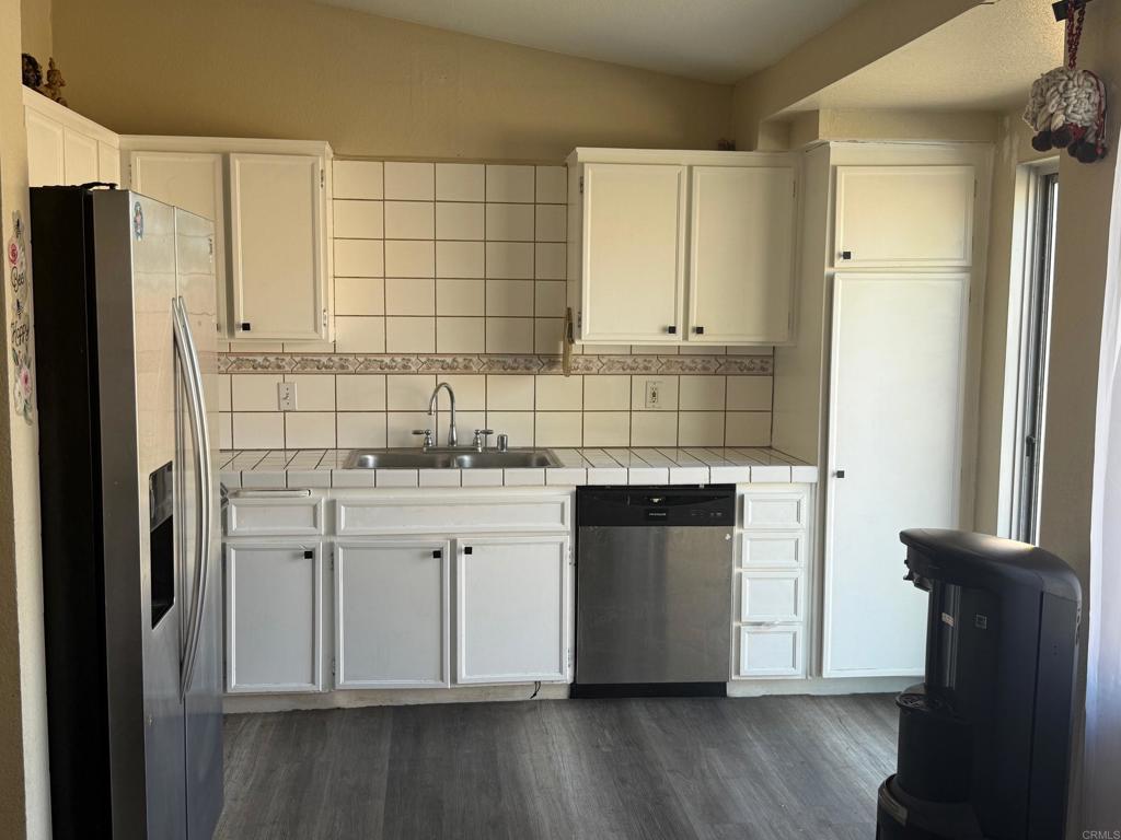 26 W Pheasant Street