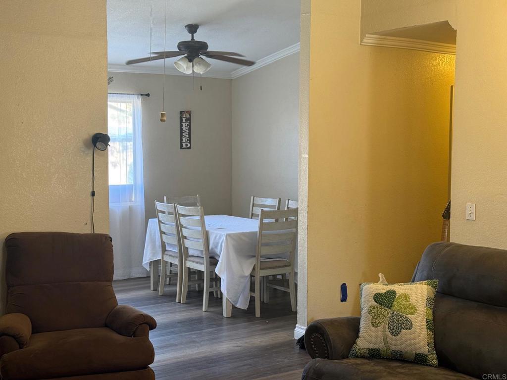 26 W Pheasant Street