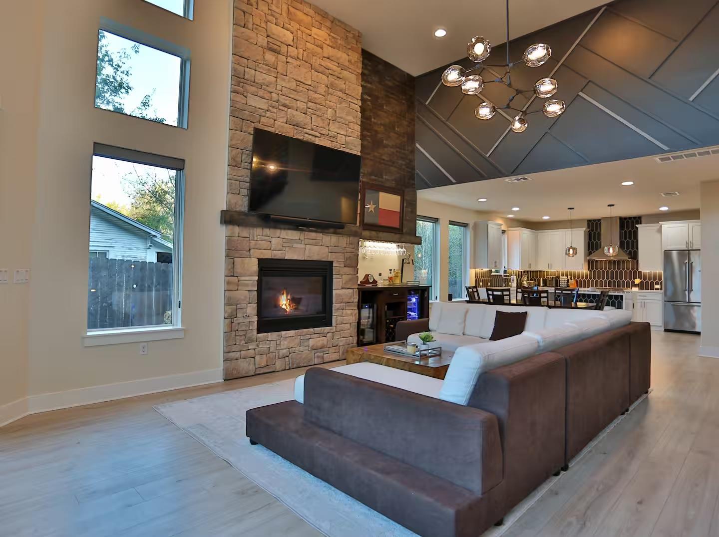 2203 Thornton RD # A