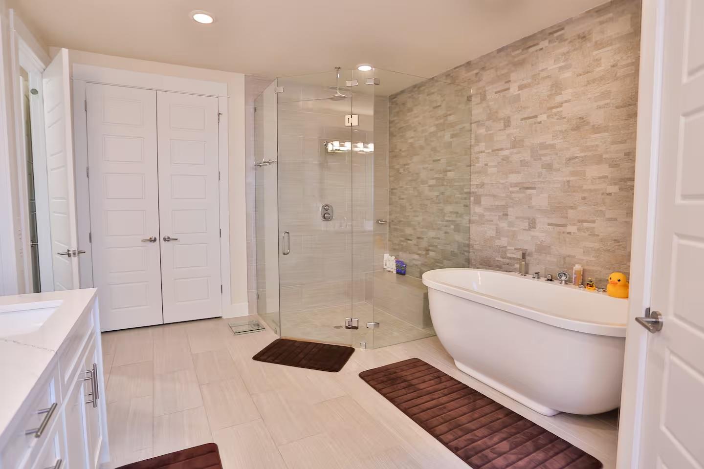 2203 Thornton RD # A