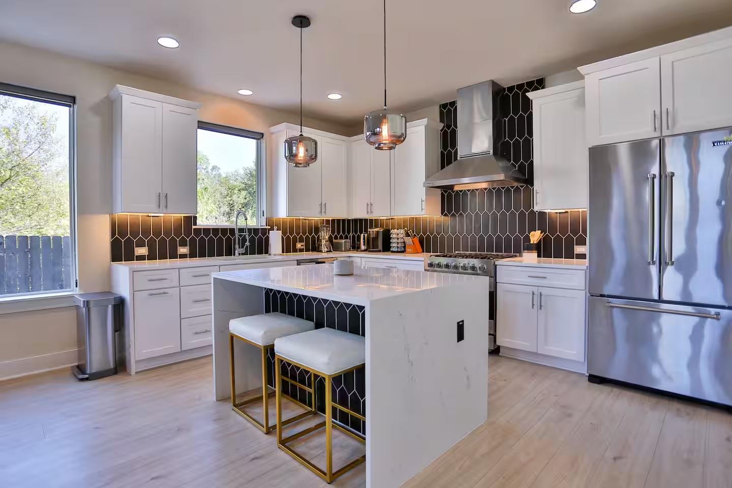 2203 Thornton RD # A