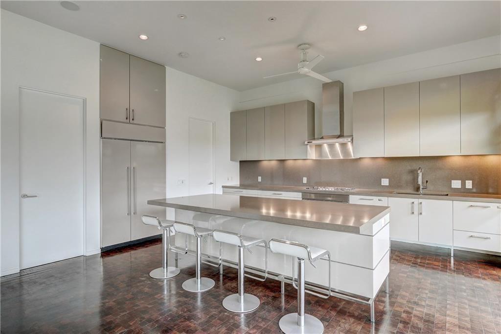 6 Sugar Shack DR