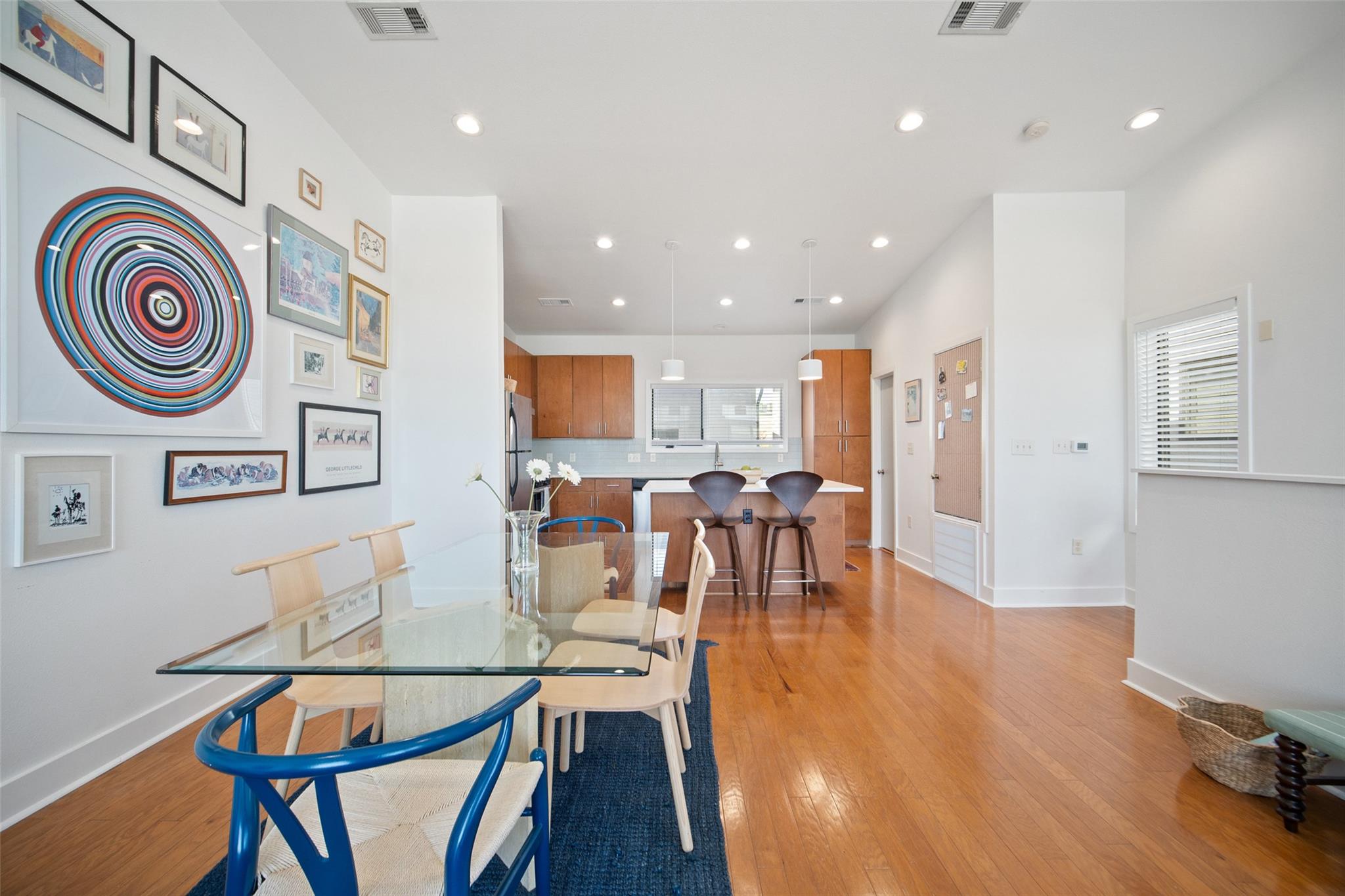 1702 S Lamar BLVD # 5