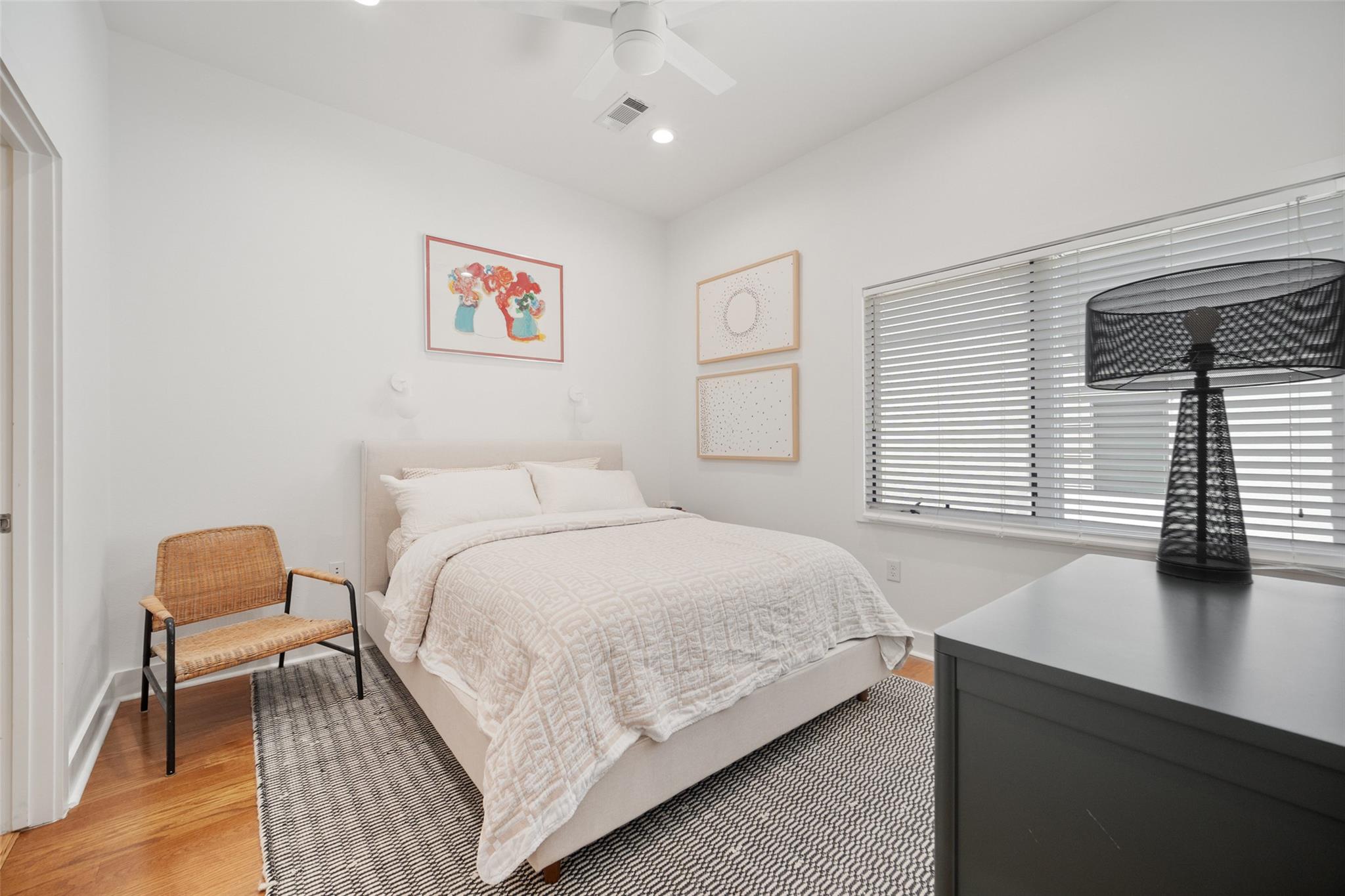 1702 S Lamar BLVD # 5