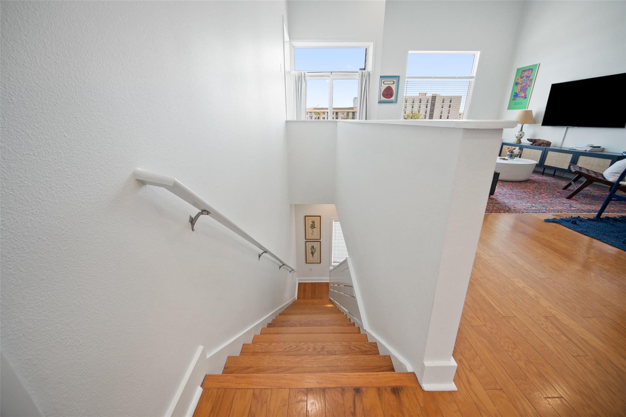 1702 S Lamar BLVD # 5
