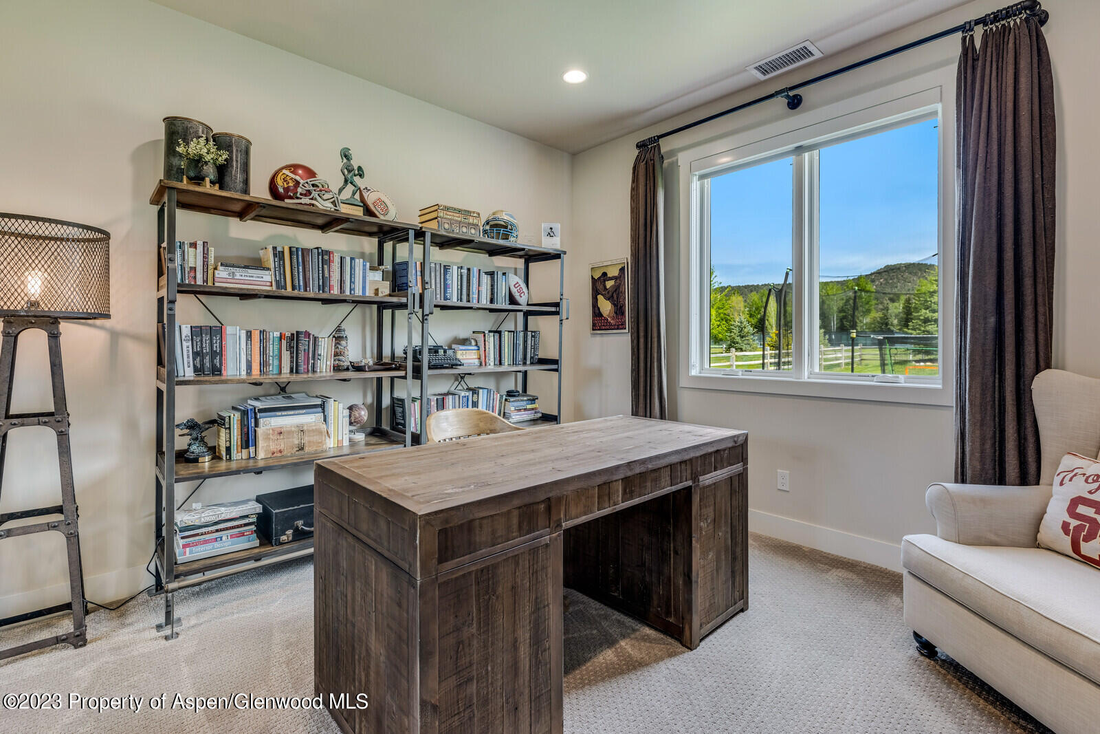 277 Equestrian Way