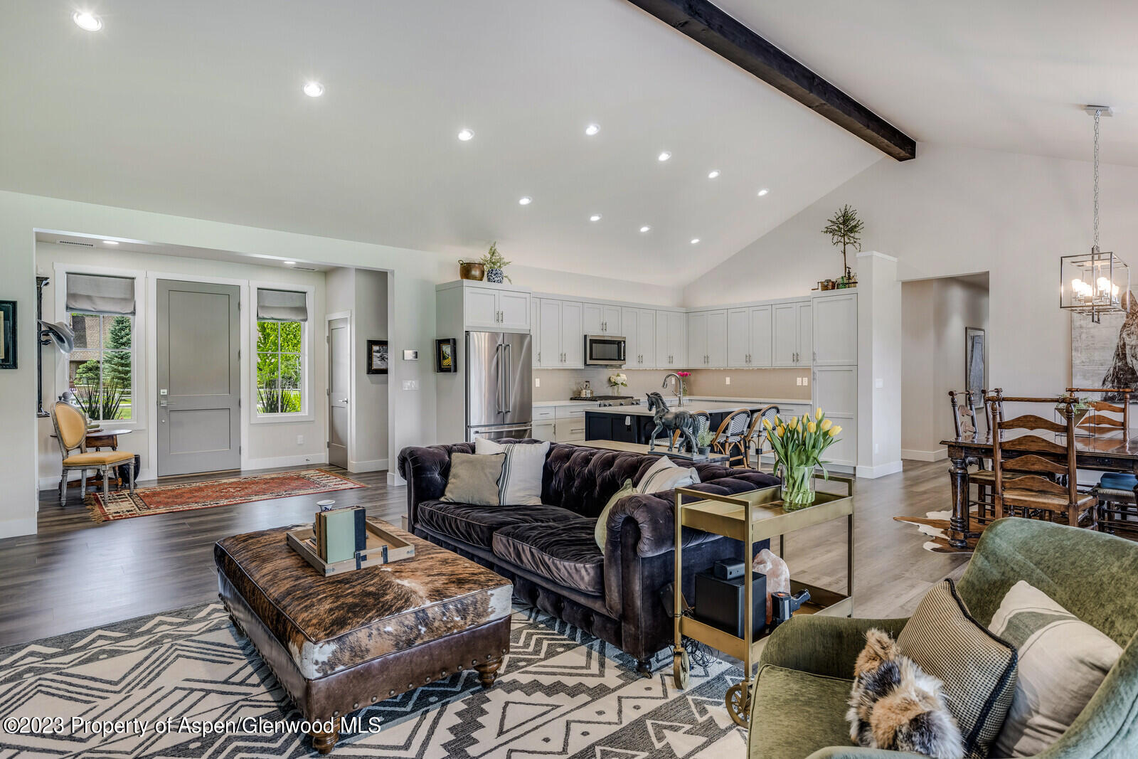 277 Equestrian Way