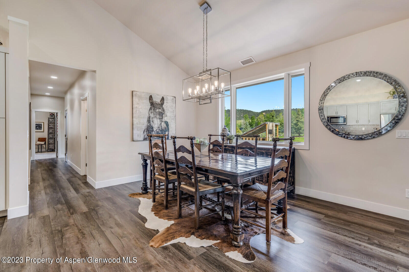 277 Equestrian Way