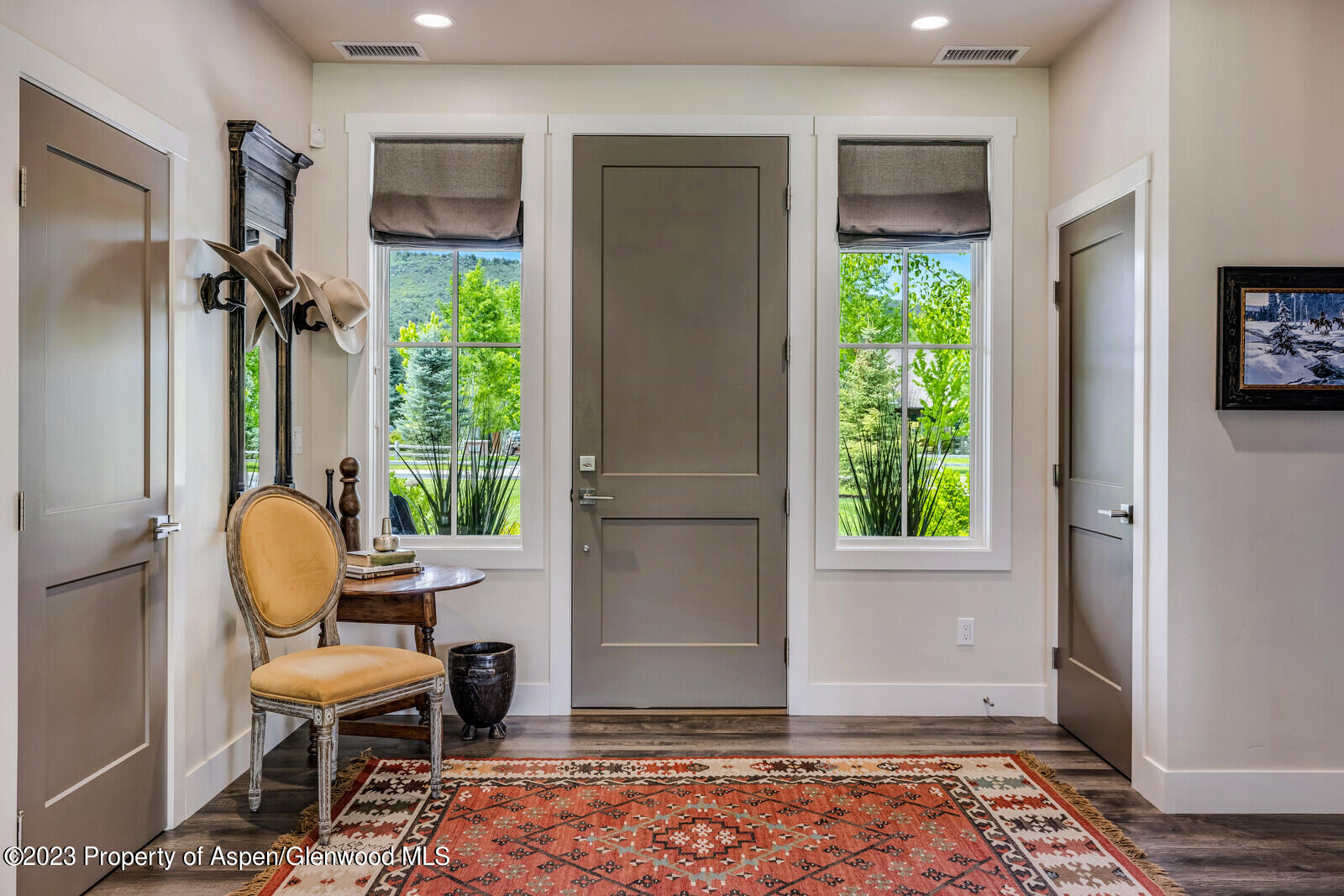 277 Equestrian Way