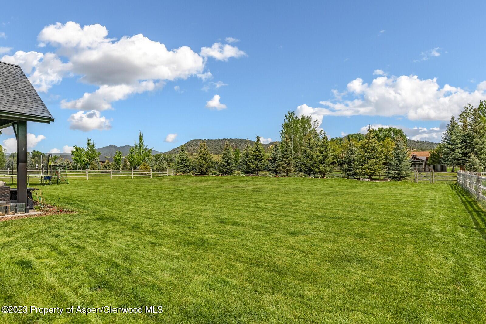 277 Equestrian Way