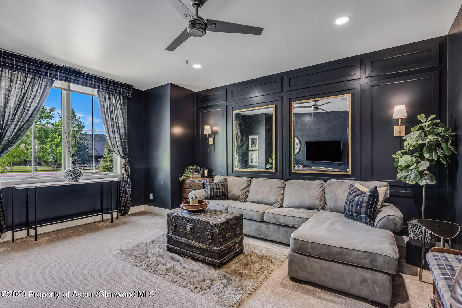 277 Equestrian Way