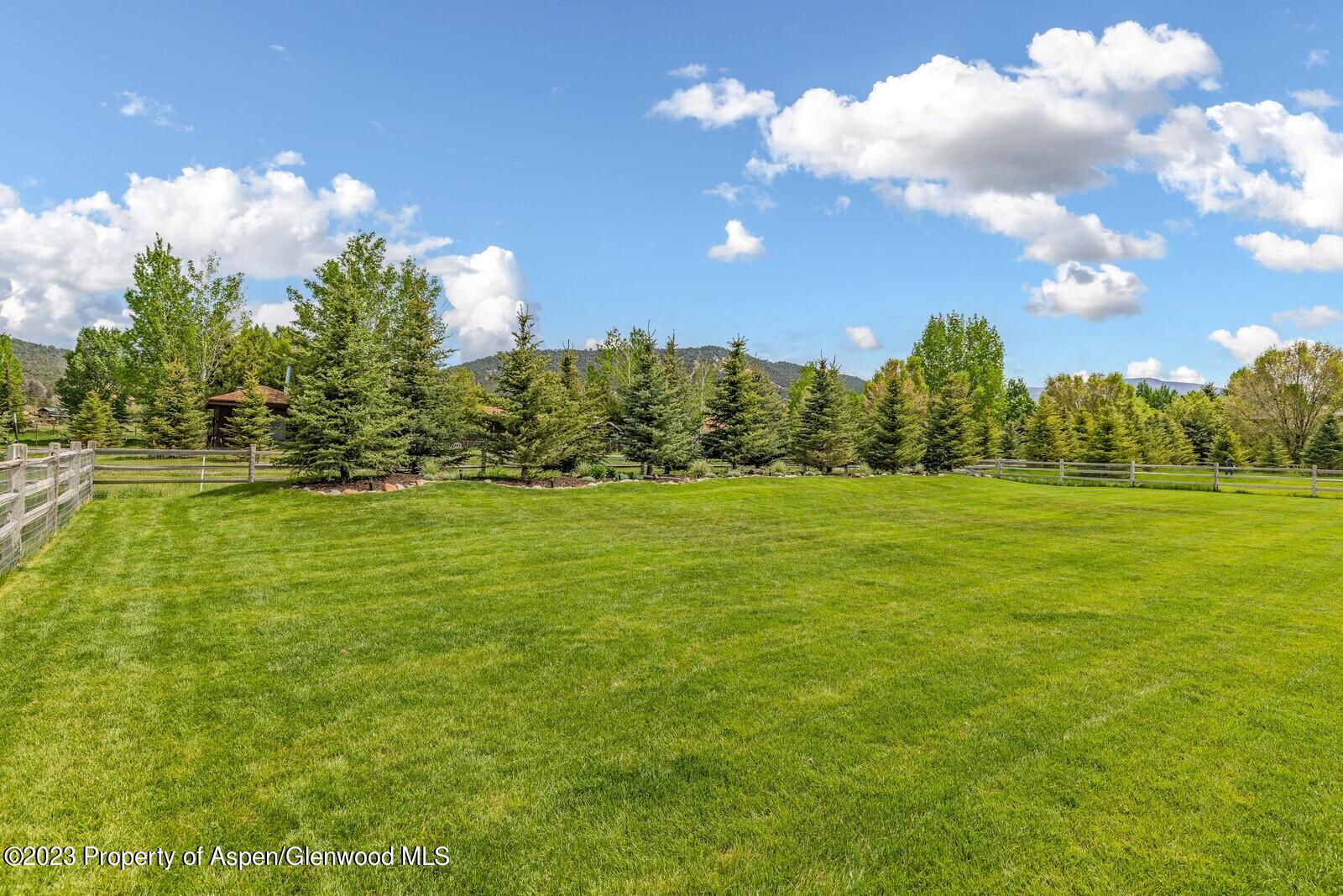 277 Equestrian Way