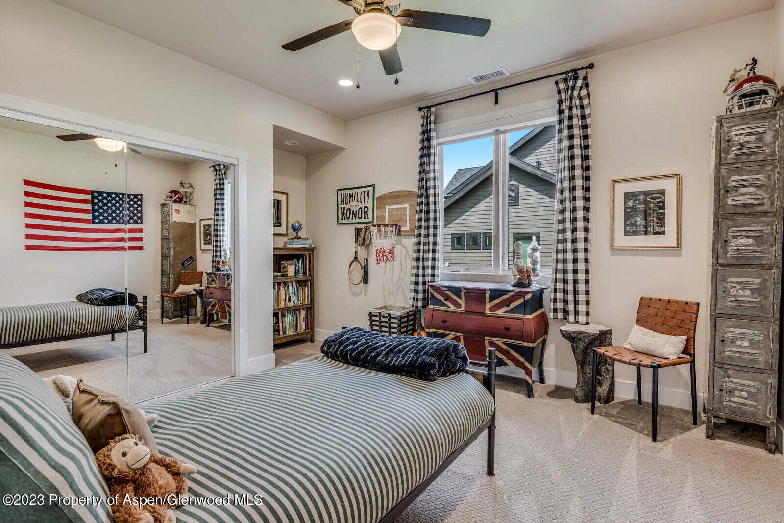 277 Equestrian Way
