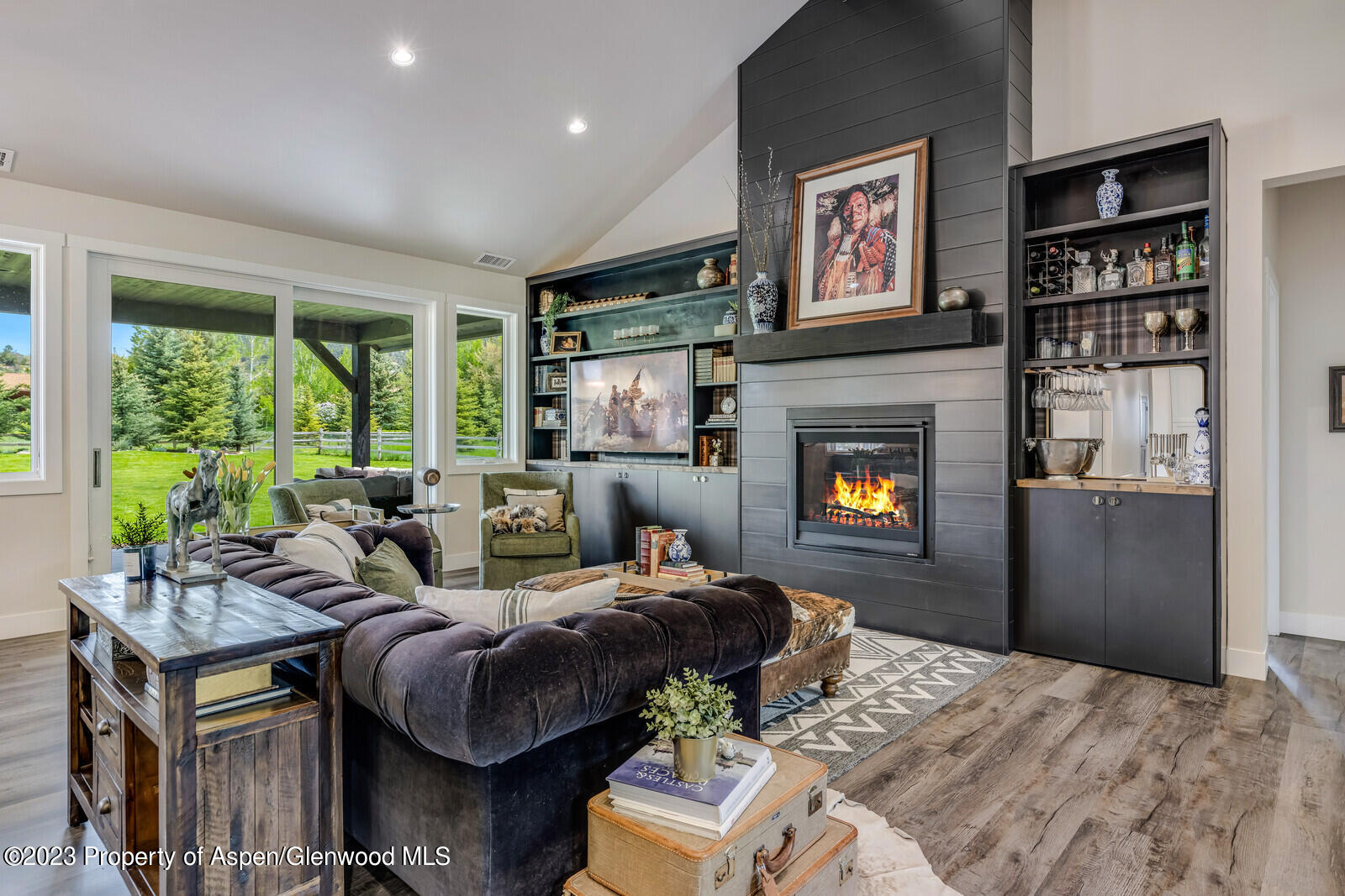 277 Equestrian Way