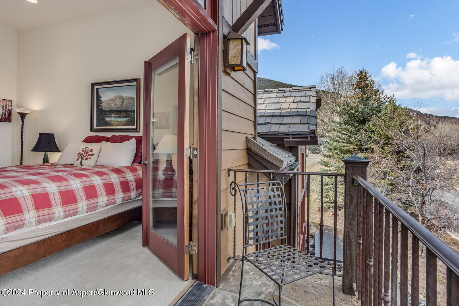 200 Golden Bear Drive