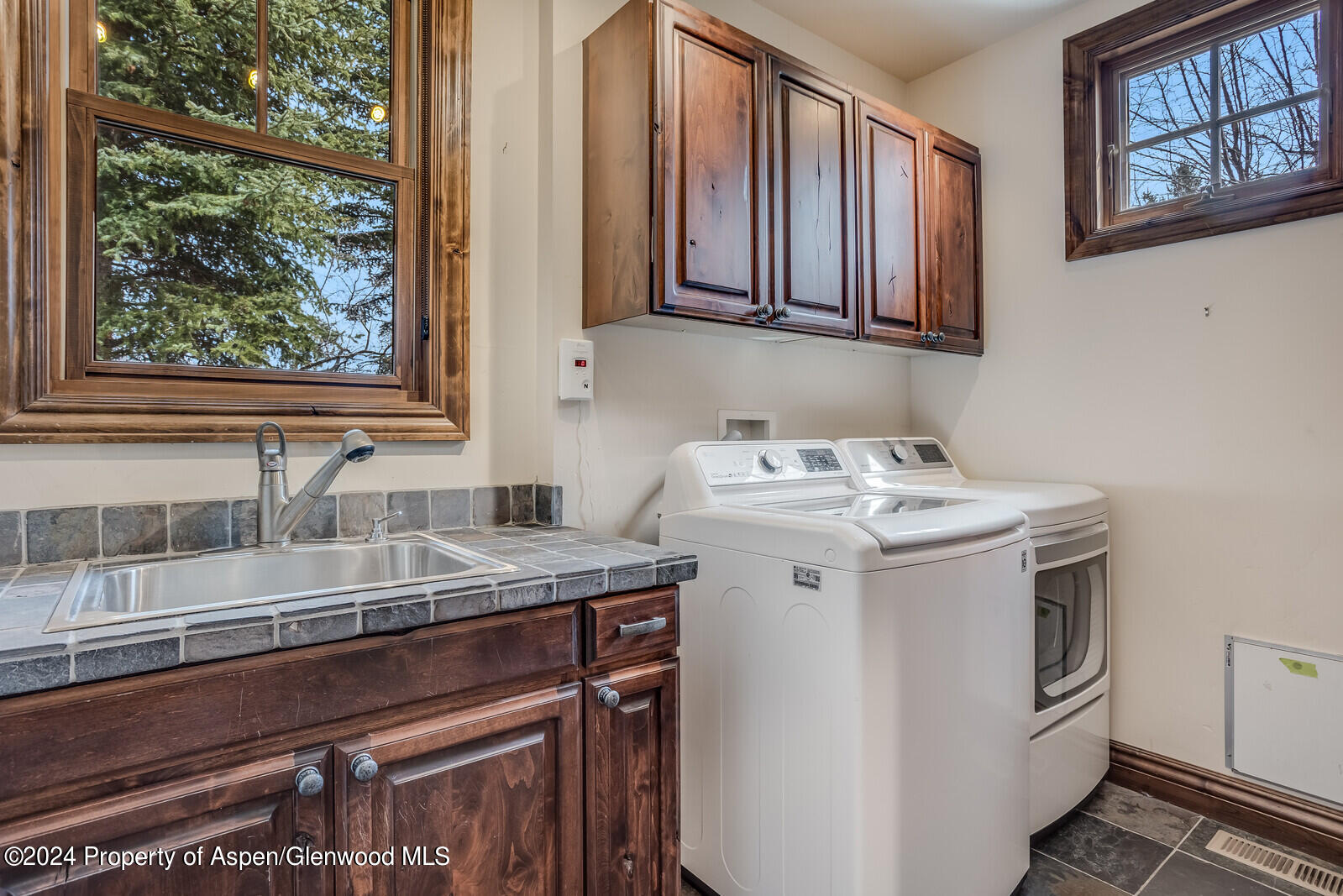200 Golden Bear Drive